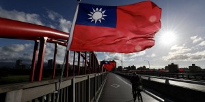 Beda pendapat Presiden dengan Menhan Taiwan soal skenario diserang China