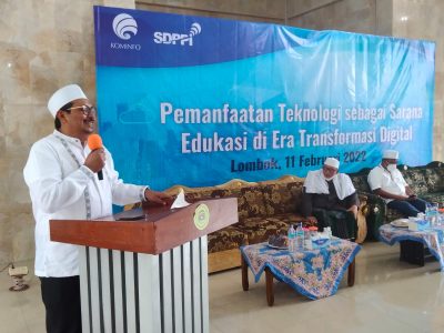 Dirjen SDPPI Ajak Santri Nurul Hakim Lombok Barat Cakap Hadapi Transformasi Digital