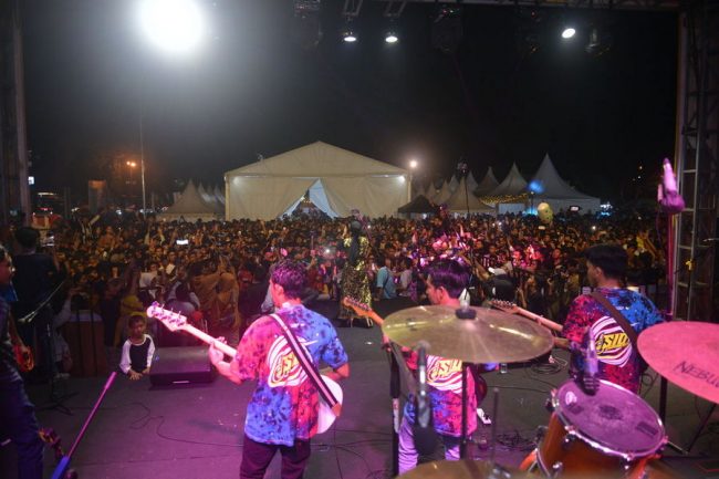 Mataram Creative Festival Sukses Digelar, Taman Sangkareang Dibanjiri Ribuan Pengunjung